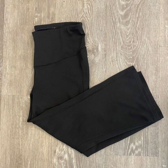 New‎ Balance Flare Black Athletic Leggings Women Medium Bin G-9 - Picture 1 of 4
